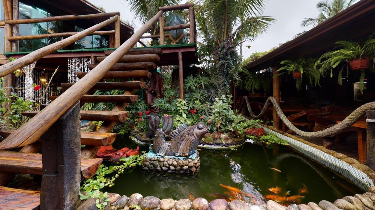 Grajagan Surf Resort Ilha do Mel Exterior photo