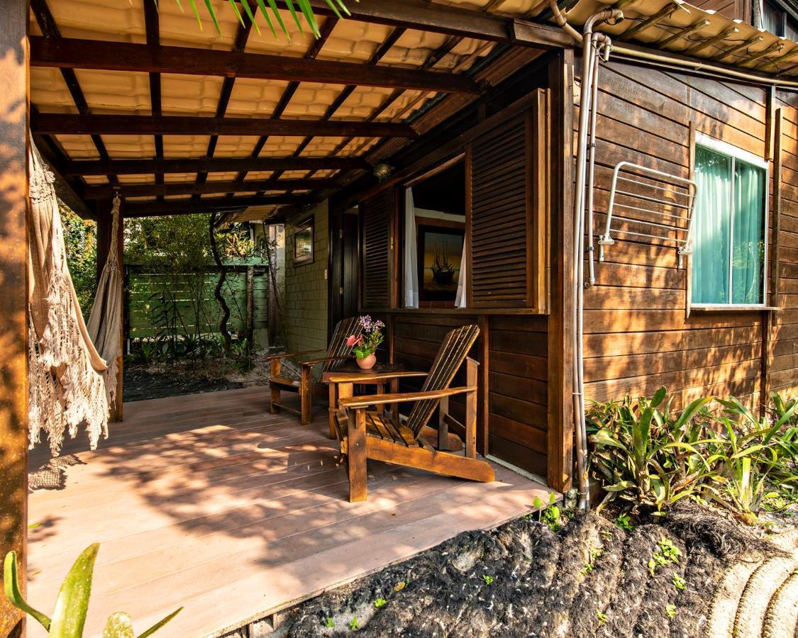 Grajagan Surf Resort Ilha do Mel Room photo