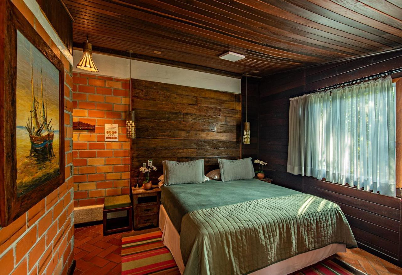 Grajagan Surf Resort Ilha do Mel Room photo