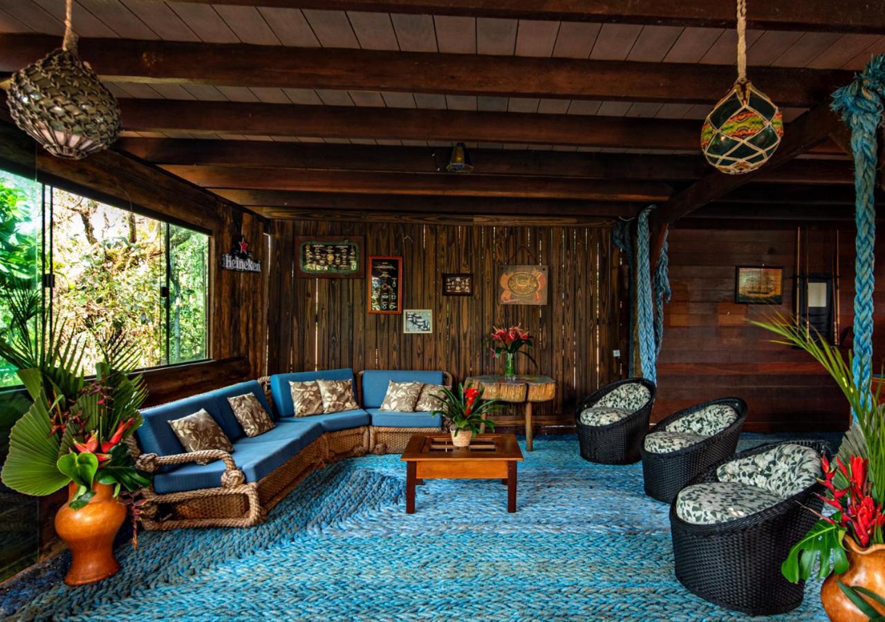 Grajagan Surf Resort Ilha do Mel Exterior photo