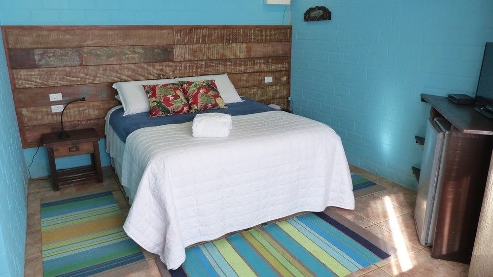 Grajagan Surf Resort Ilha do Mel Exterior photo